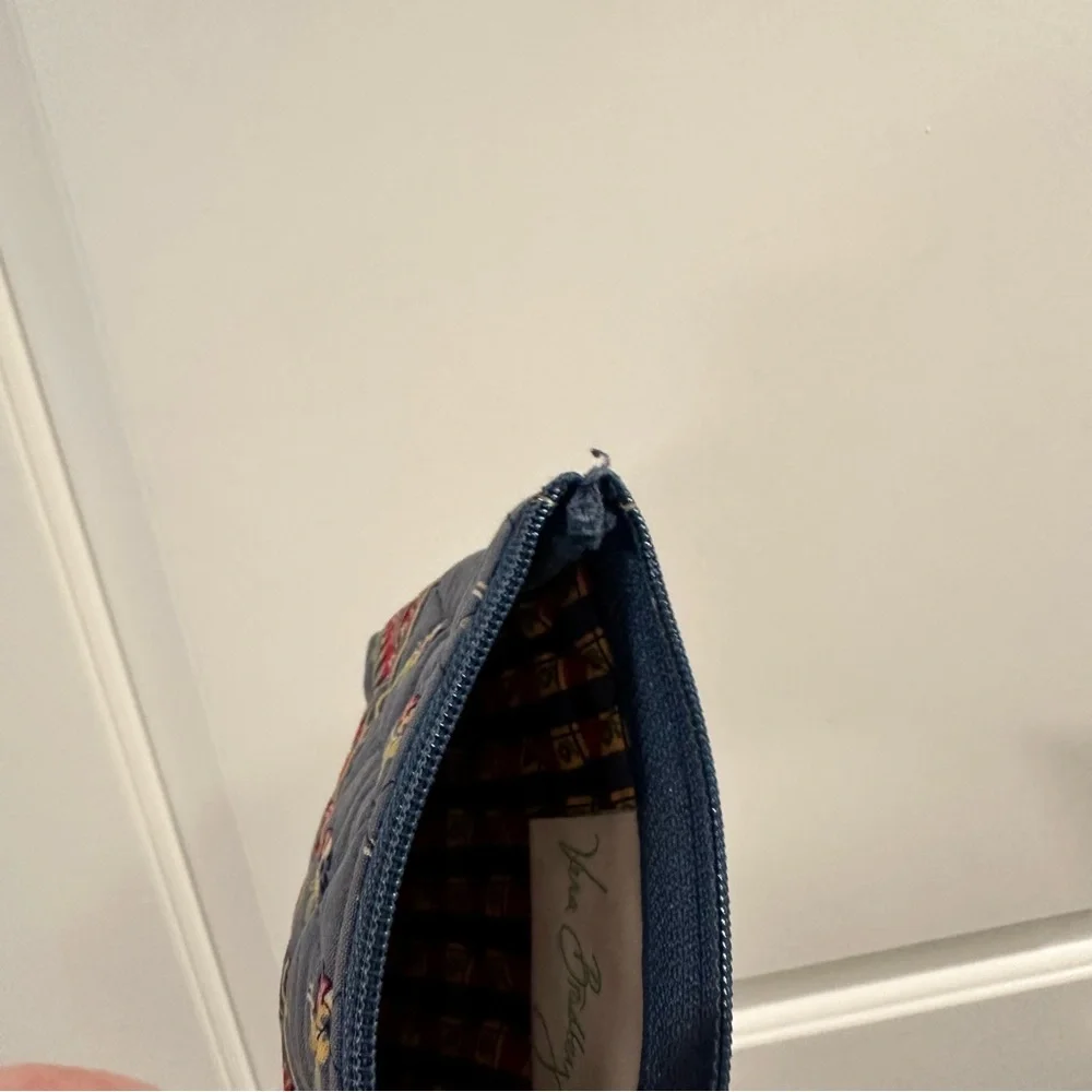 Vintage Vera Bradley Floral Zipper Pouch in Blue